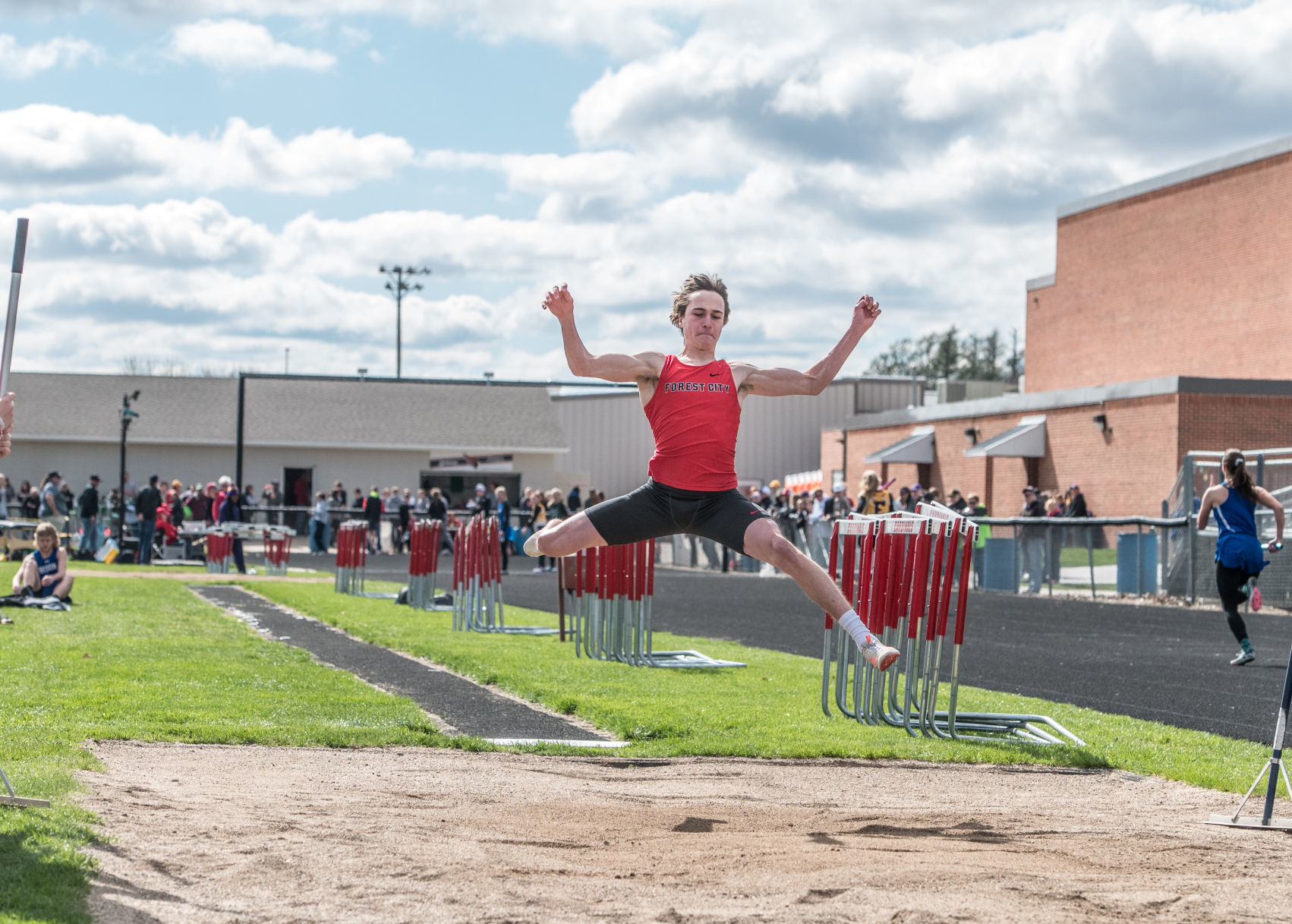 FC Track 16